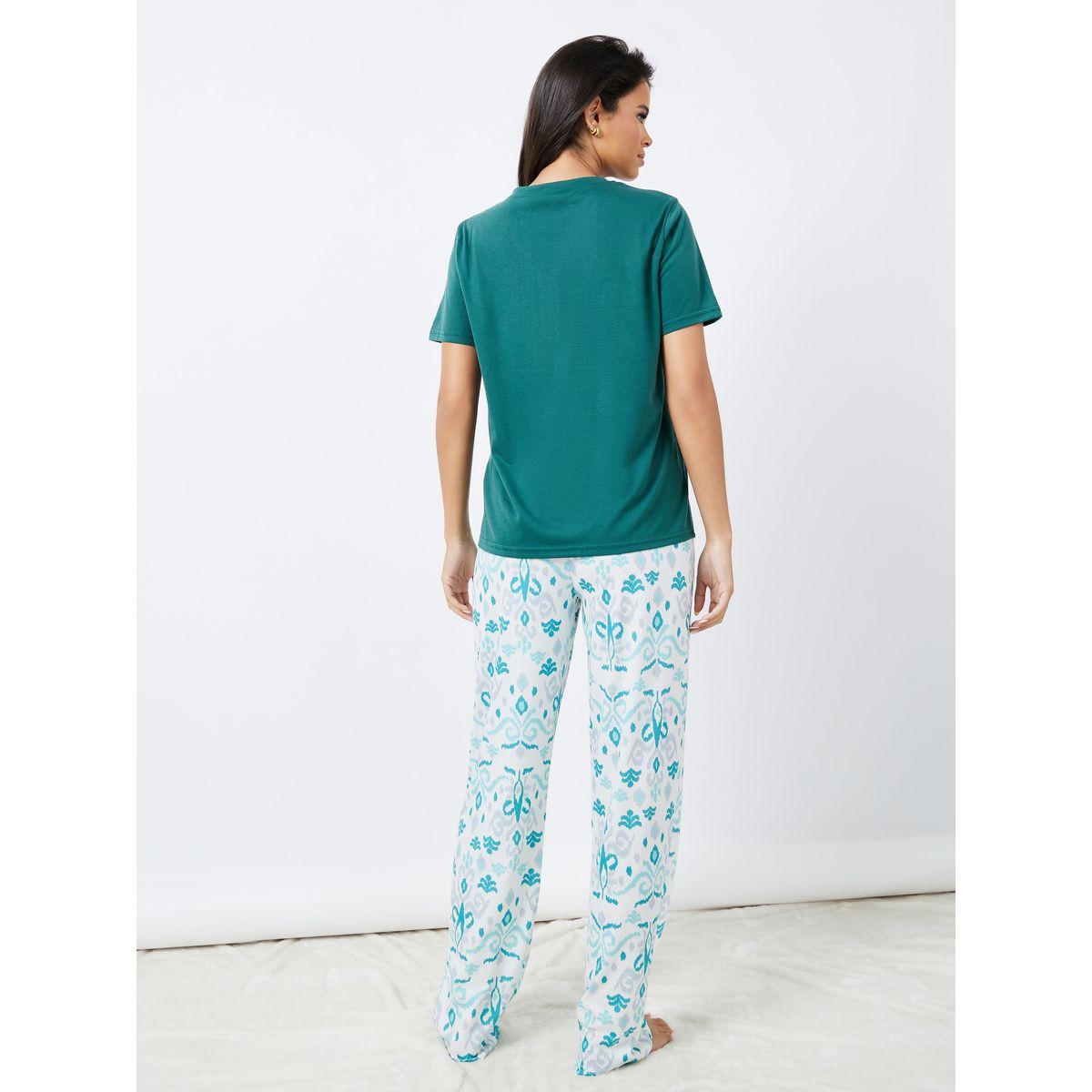 Styli Unwind Solid V Neck Placket T-Shirt & Printed Pyjama Set-women-clothing-nightwear-pyjamas-longsets-image-7