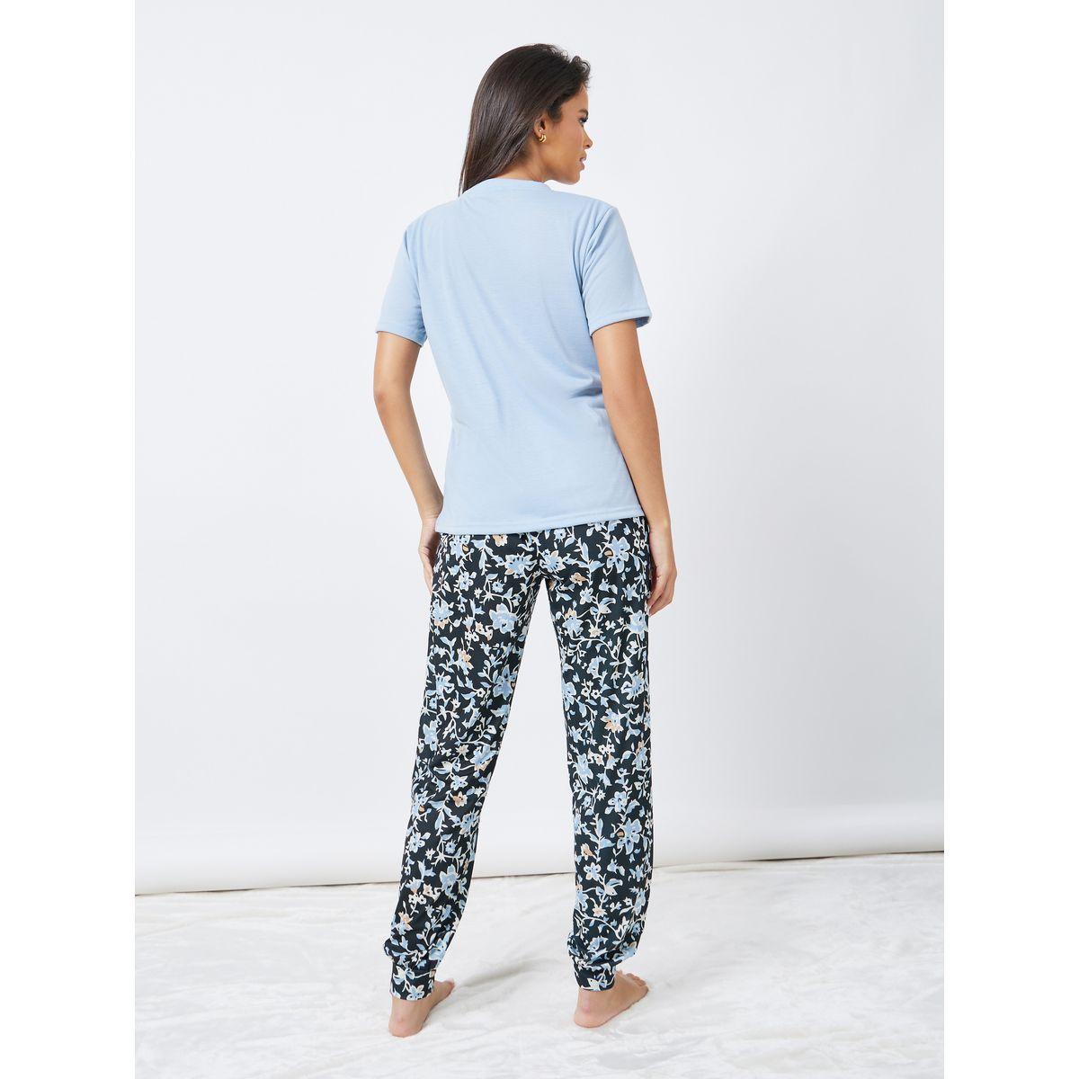 Styli Unwind Slogan Print T-Shirt & AOP Cuffed Pyjama Set-women-clothing-nightwear-pyjamas-longsets-image-6
