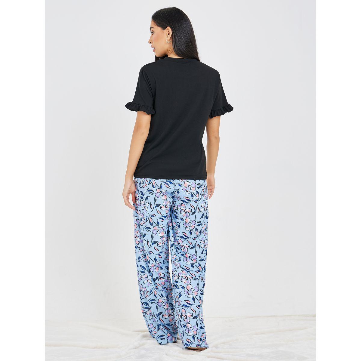 Styli Unwind Ruffle Sleeve Solid T-Shirt & Wide Leg Floral Pyjama Set-women-clothing-nightwear-pyjamas-longsets-image-5