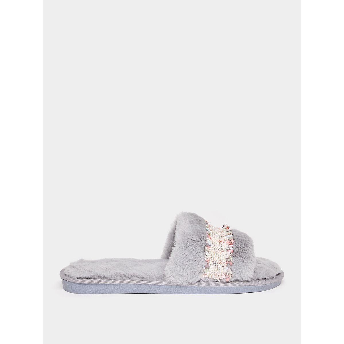 Styli Sparkle Trim Fluffy Bedroom Slippers-women-shoes-bedroomslippers-image-1