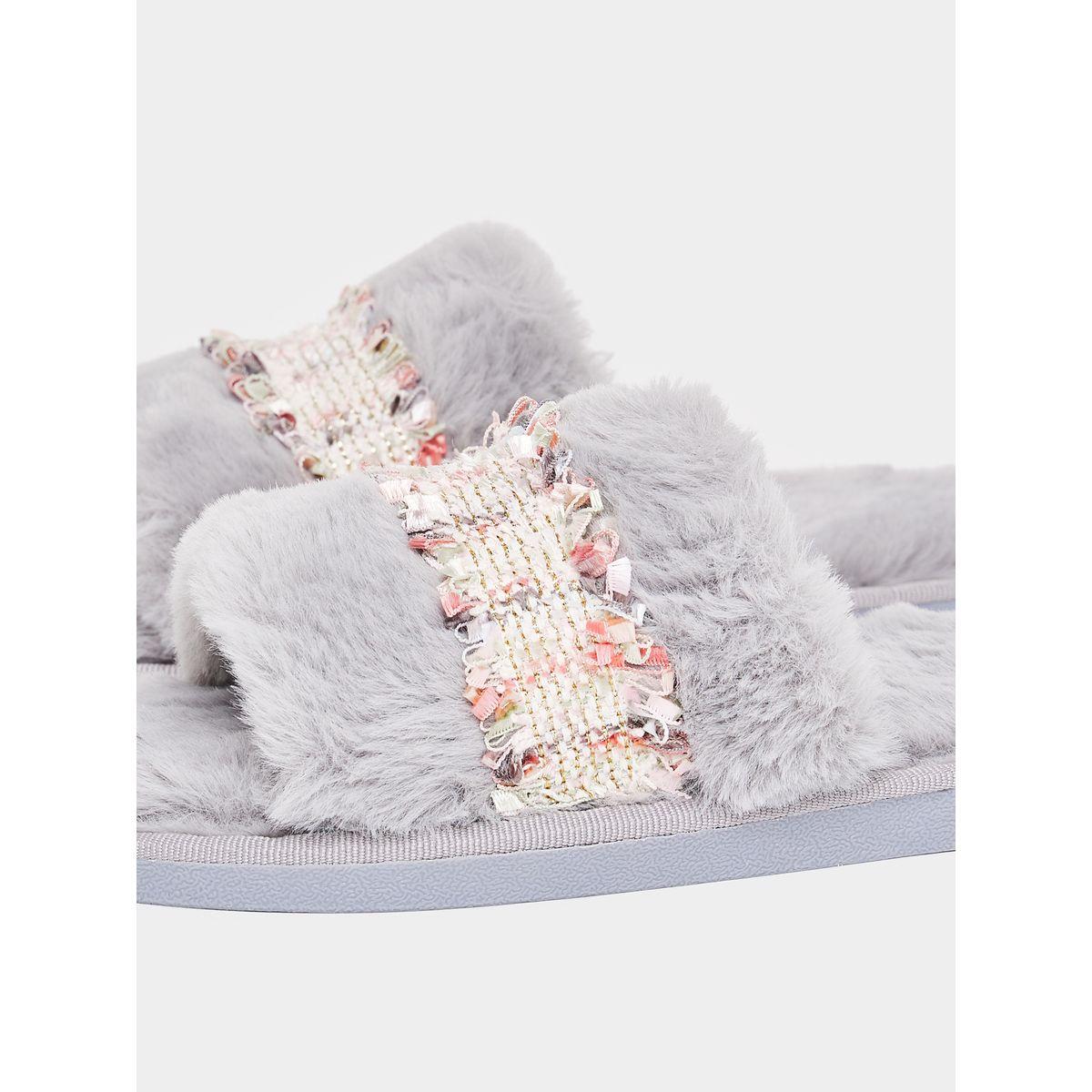 Styli Sparkle Trim Fluffy Bedroom Slippers-women-shoes-bedroomslippers-image-5