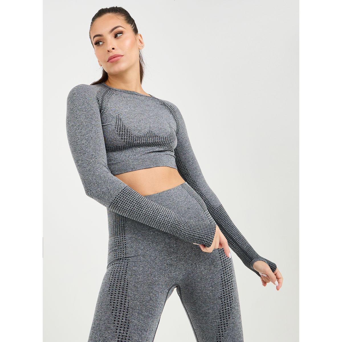 مجموعة من ( بلوزة قصيرة + ليقنز )-sports-women-clothing-trackpantsandtracksuits-image-2