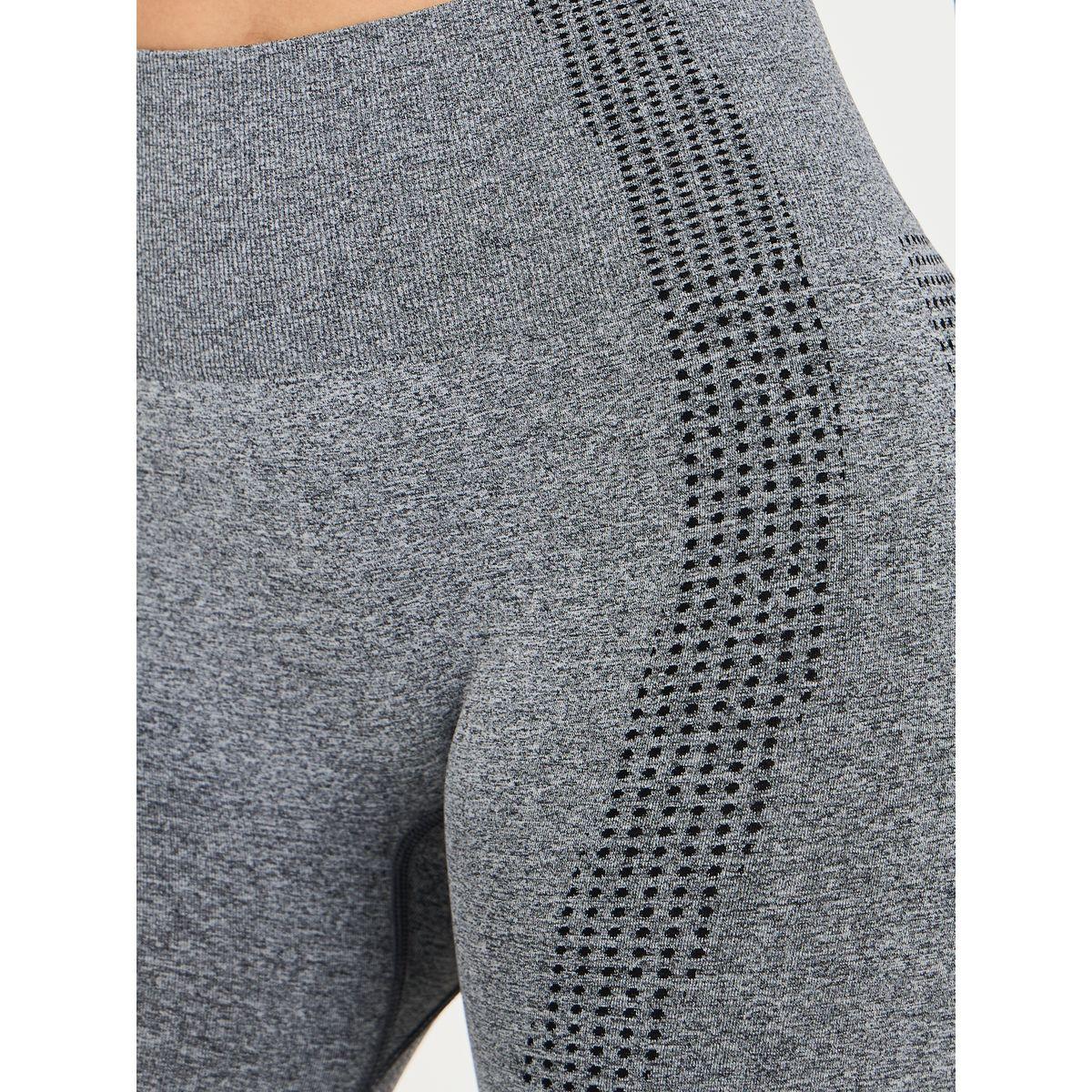 مجموعة من ( بلوزة قصيرة + ليقنز )-sports-women-clothing-trackpantsandtracksuits-image-5