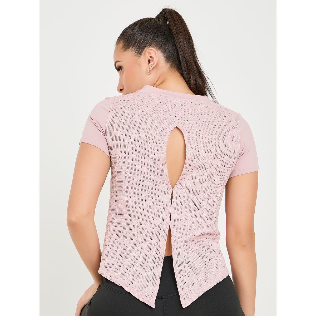 بلوزة رياضية بتفاصيل شبكية ونمط مجرد-women-clothing-sportswearandactivewear-tshirtsandvests-image-6