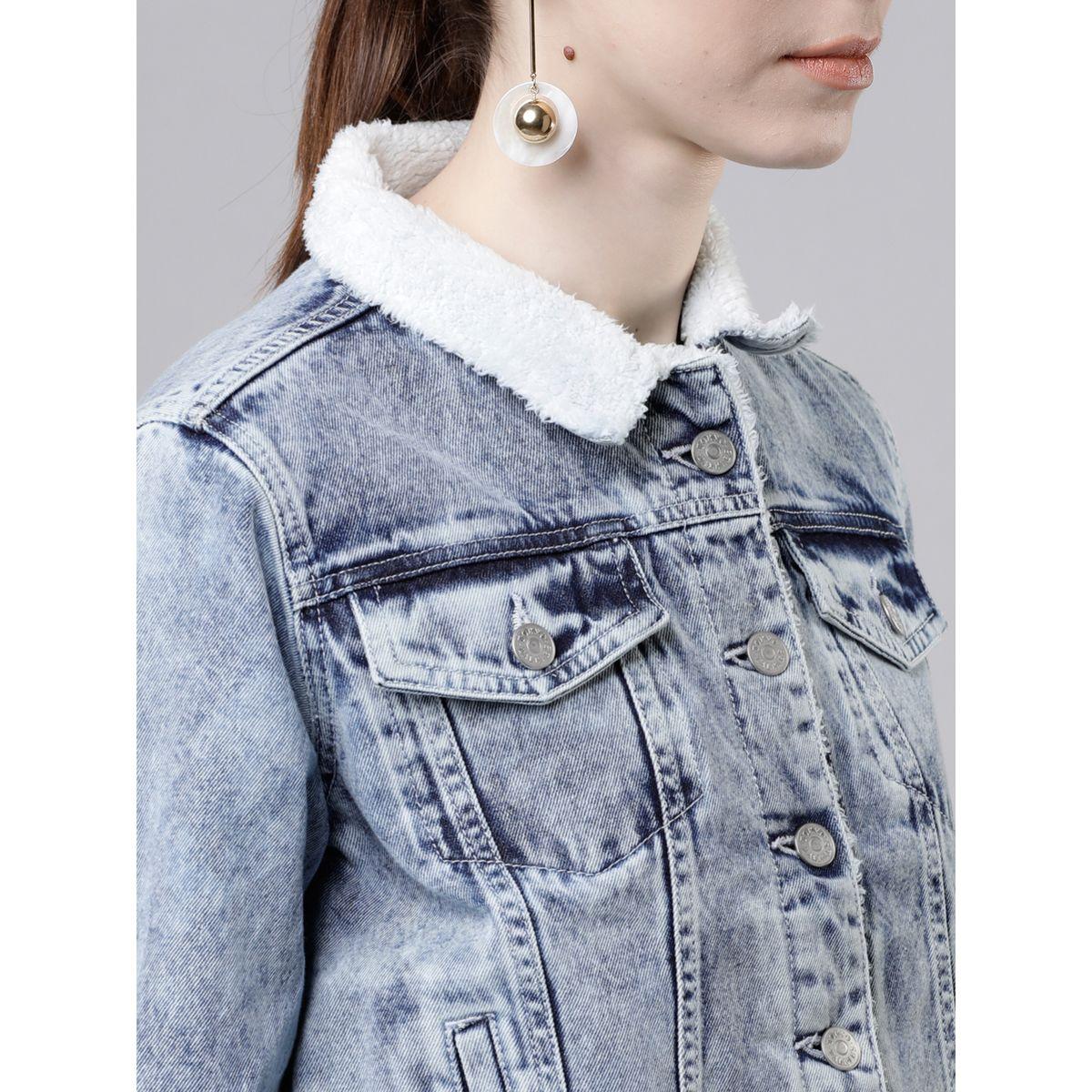 Tokyo Talkies X Styli Solid Cropped Fluffy Collar Denim Jacket-women-winterwear-coatsandjackets-jackets-image-4