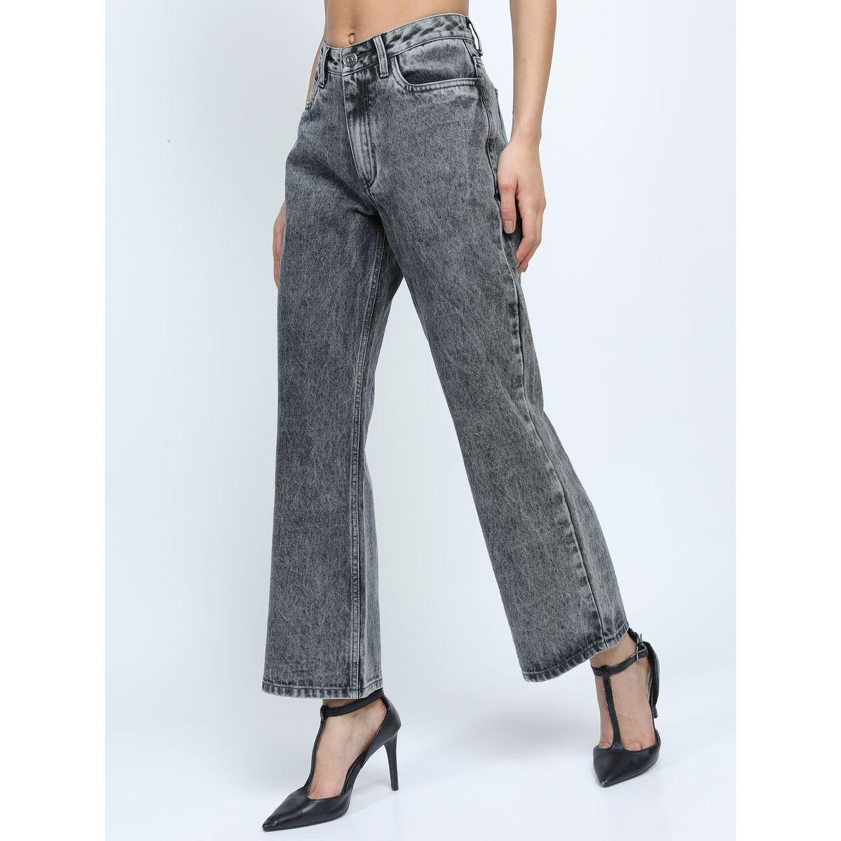 Tokyo Talkies X Styli Mid Rise Flared Jeans with Pockets-women-clothing-bottoms-jeans-image-4