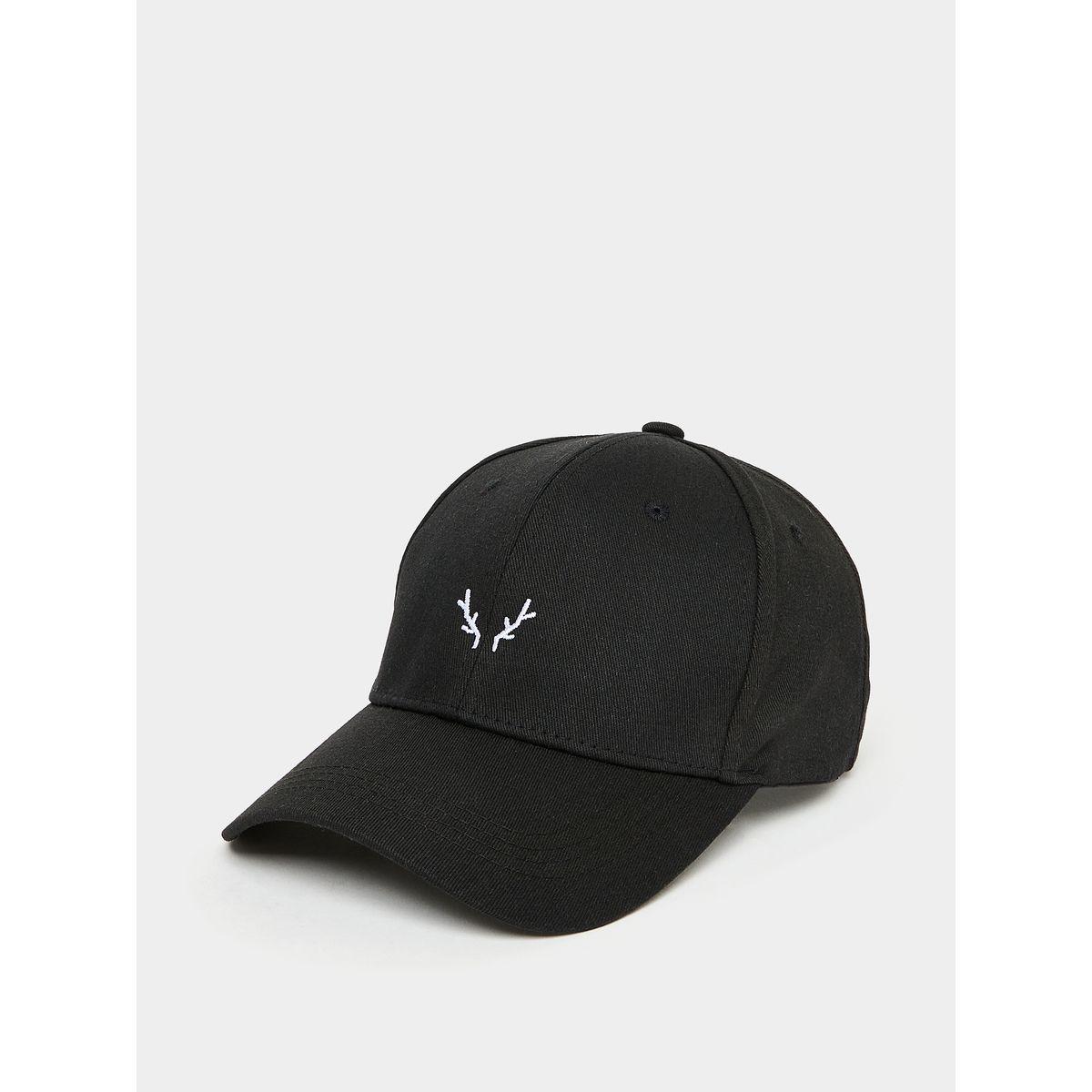 كاب بيسبول بتفاصيل مُطرزة-men-caps-image-1