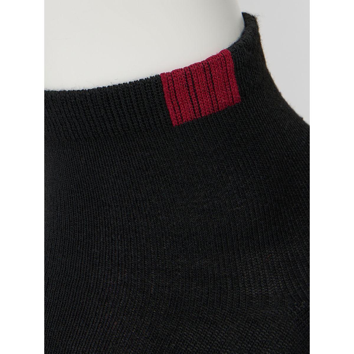 مجموعة من 5 جوارب عصرية-men-socks-image-5