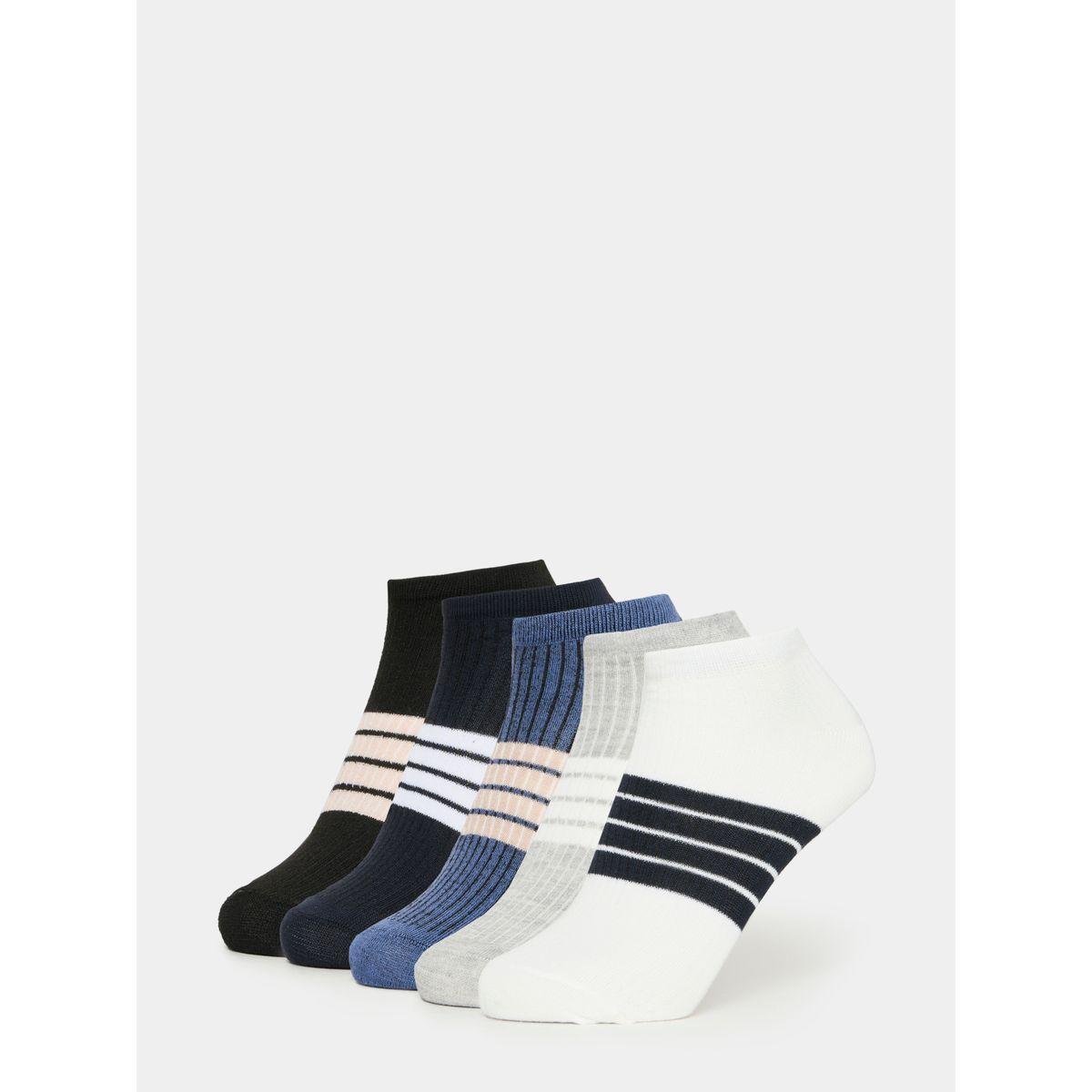 مجموعة من 5 جوارب كاجوال-men-socks-image-1
