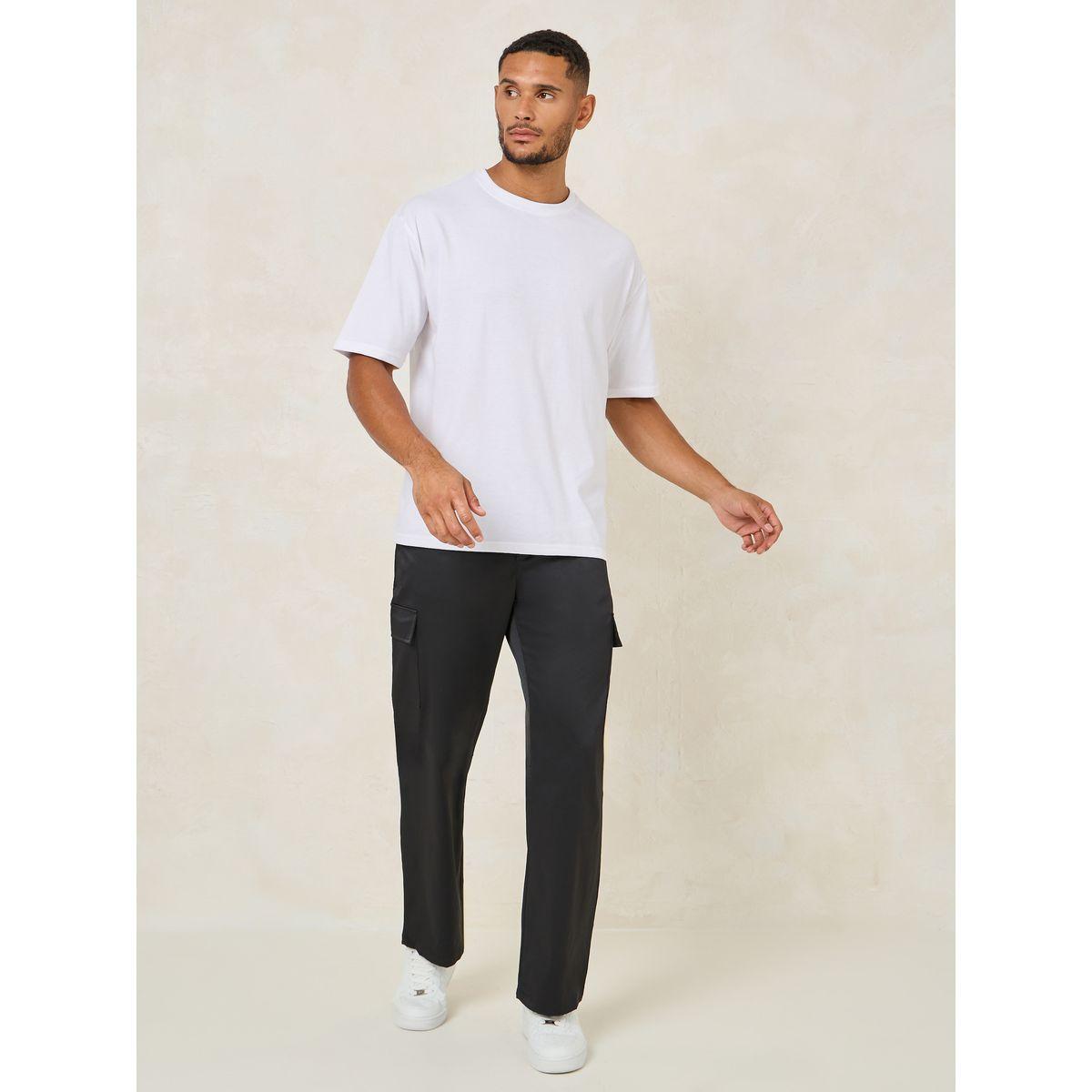 بنطال منسوج بقصة مريحة وجيوب كارجو-men-clothing-bottoms-trousersandchinos-trousers-image-2