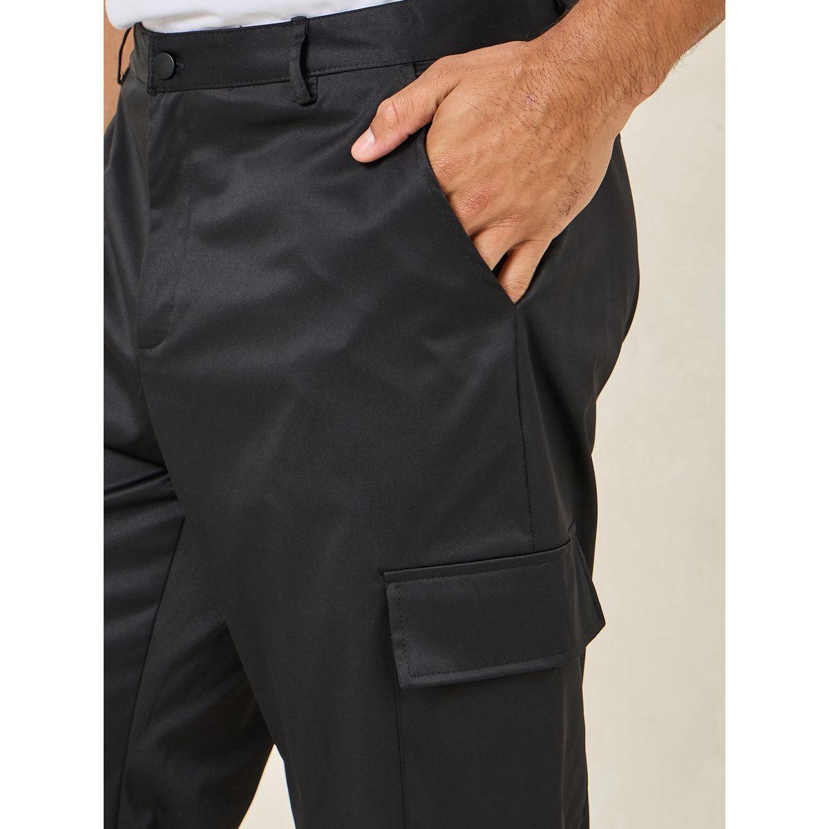 بنطال منسوج بقصة مريحة وجيوب كارجو-men-clothing-bottoms-trousersandchinos-trousers-image-3