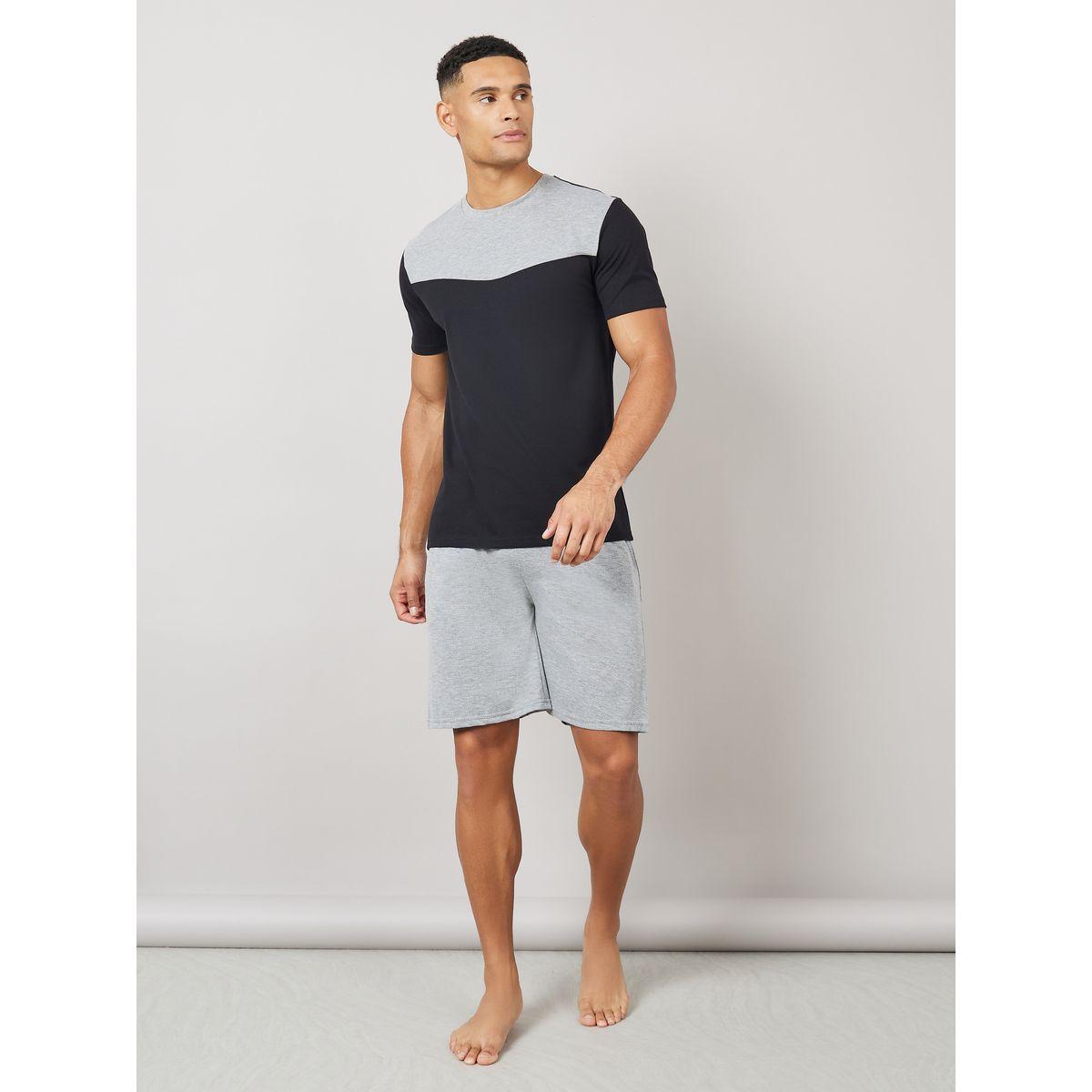 ستيلي أونليند من قميص ميلانج بلون بلوك وشورت بخيط صلب-men-clothing-nightwear-sets-image-1