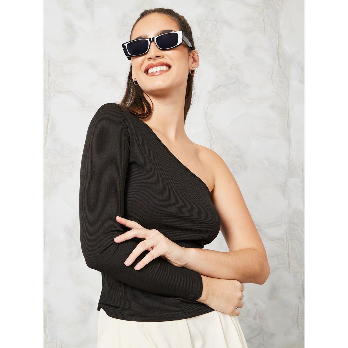 بلوزة محبوكة بكتف واحد-women-clothing-shirtsandblouses-blouses-image-1