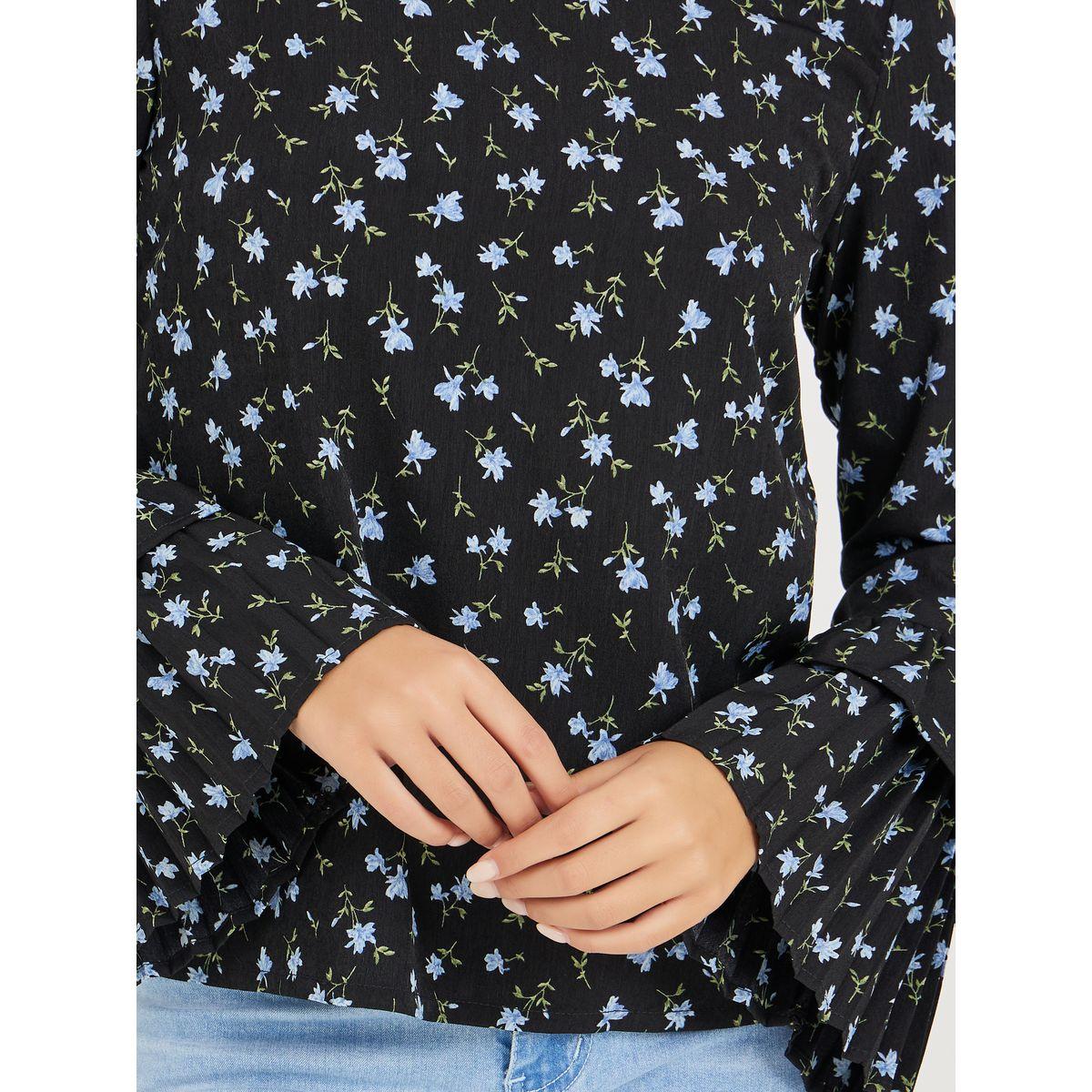 بلوزة بياقة عالية واكمام جرس-women-clothing-shirtsandblouses-blouses-image-4