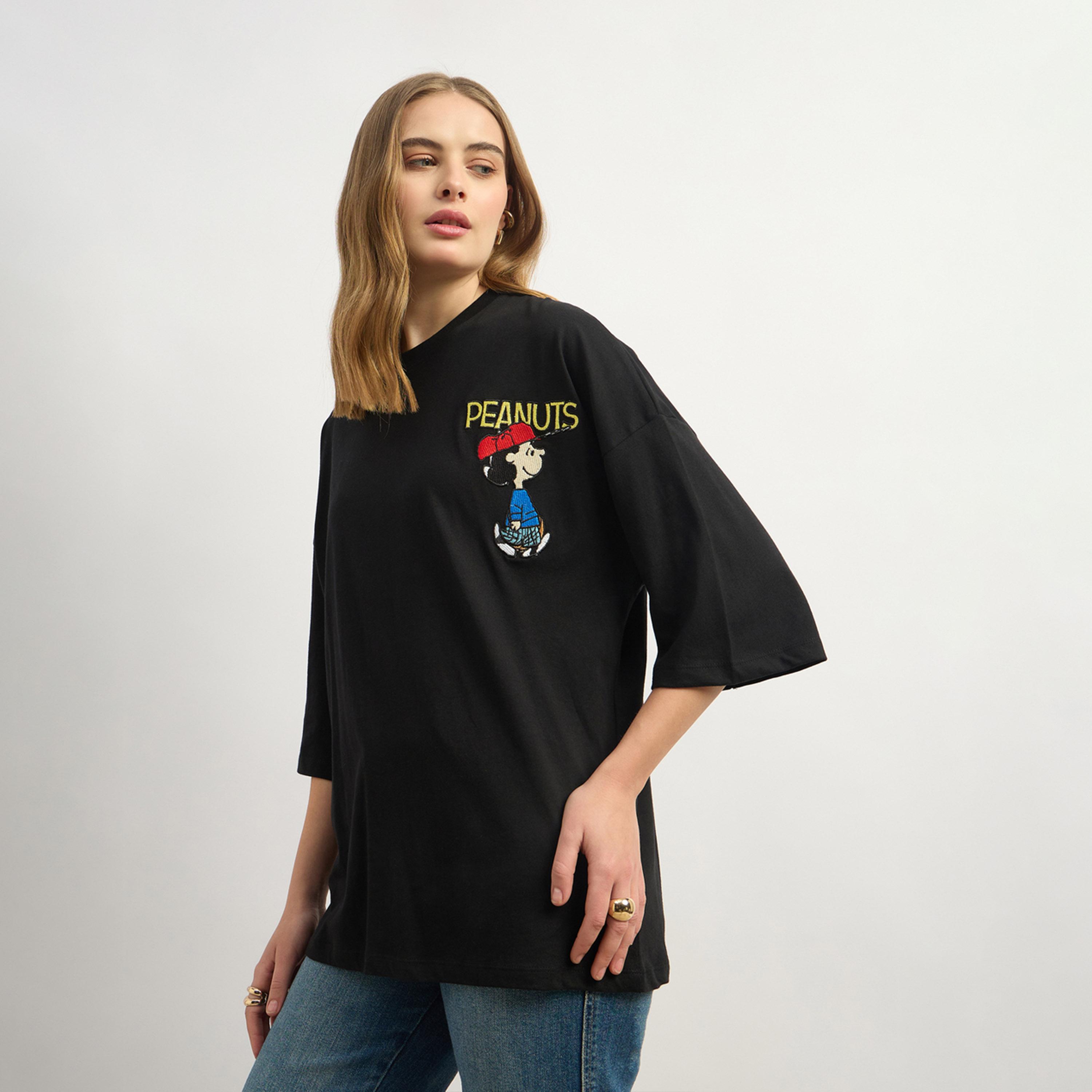Styli Graphic Print Round Neck Oversized T-Shirt-women-clothing-tshirts-image-3