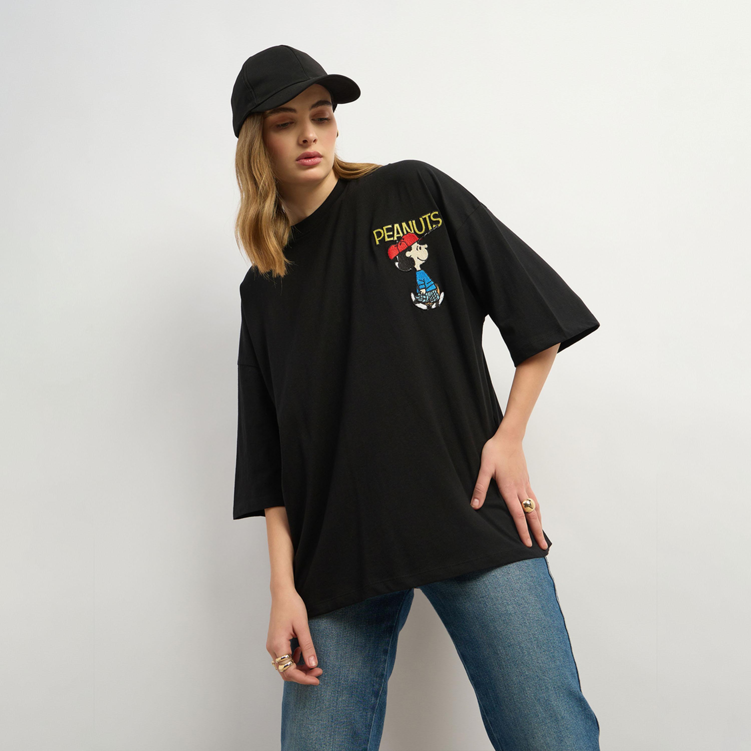 Styli Graphic Print Round Neck Oversized T-Shirt-women-clothing-tshirts-image-6