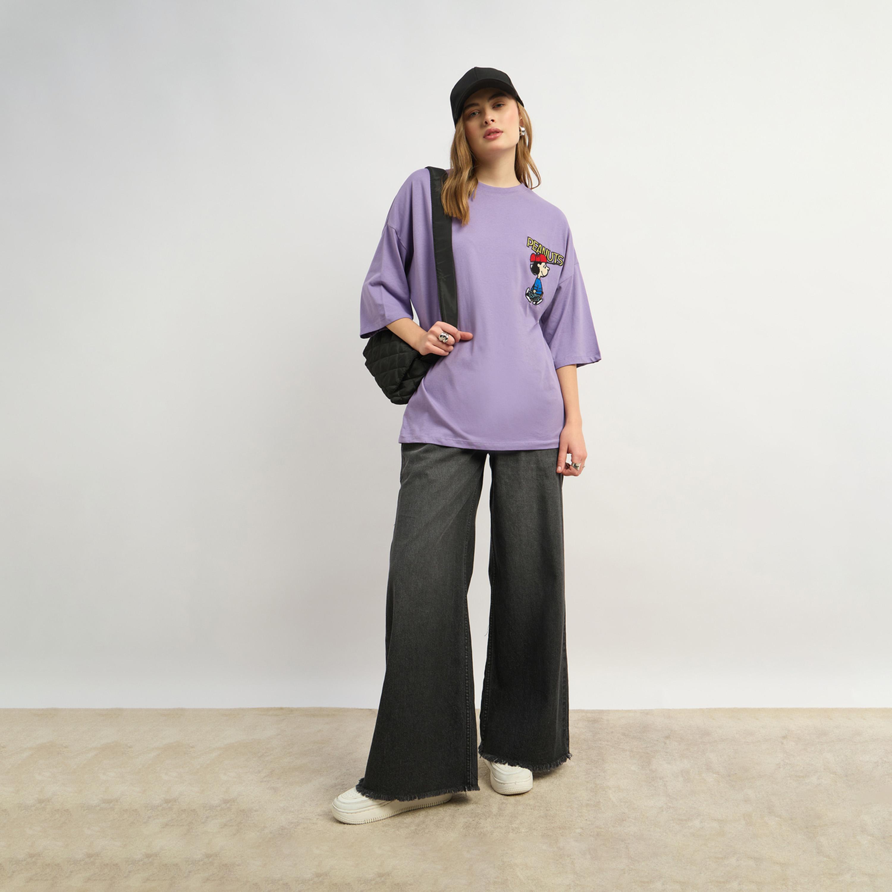 Styli Graphic Print Round Neck Oversized T-Shirt-women-clothing-tshirts-image-1