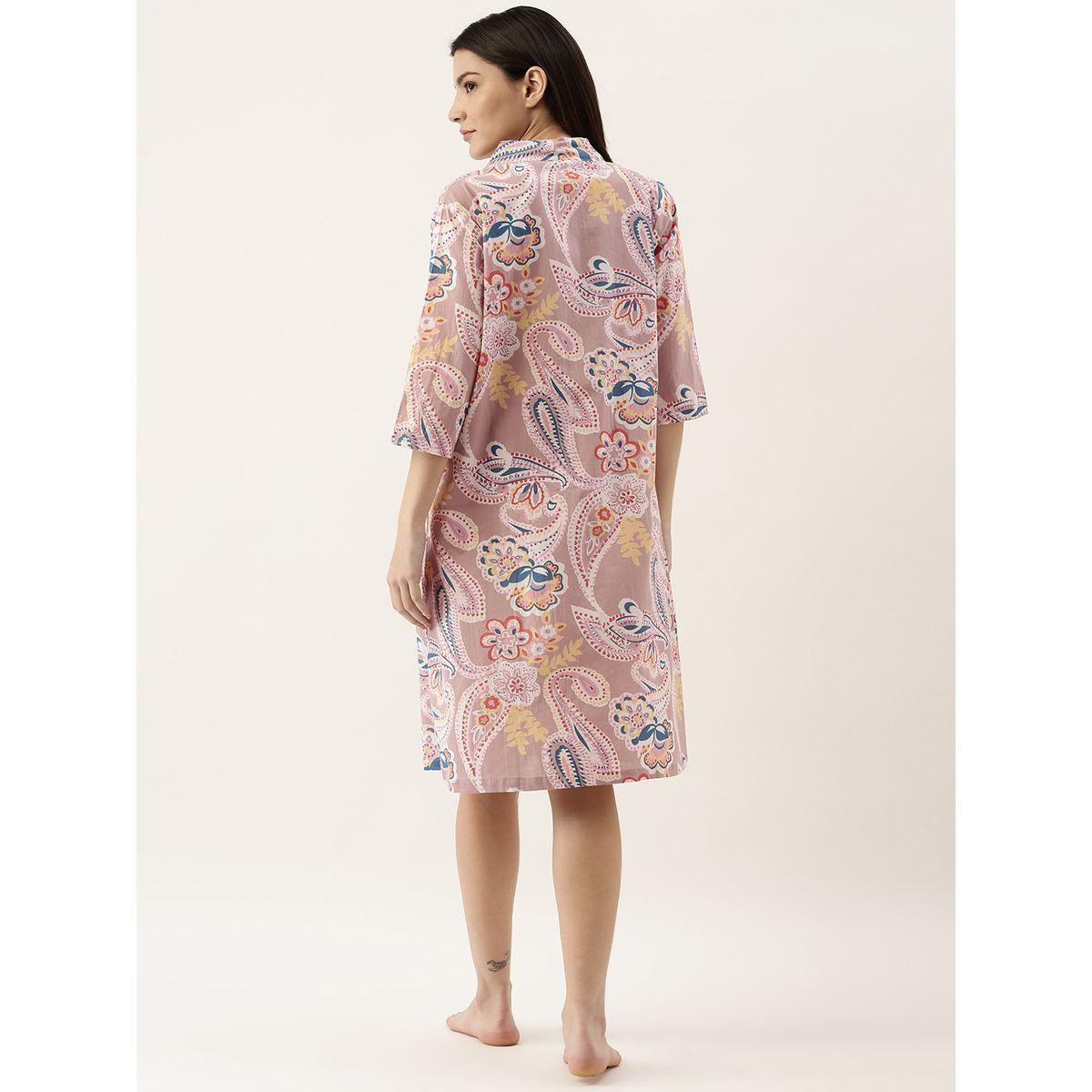 Sanskrutihomes X Styli Pack of 3 - Paisley Print Cotton Cami, Robe & Shorts-women-clothing-nightwear-pyjamas-shortsets-image-5