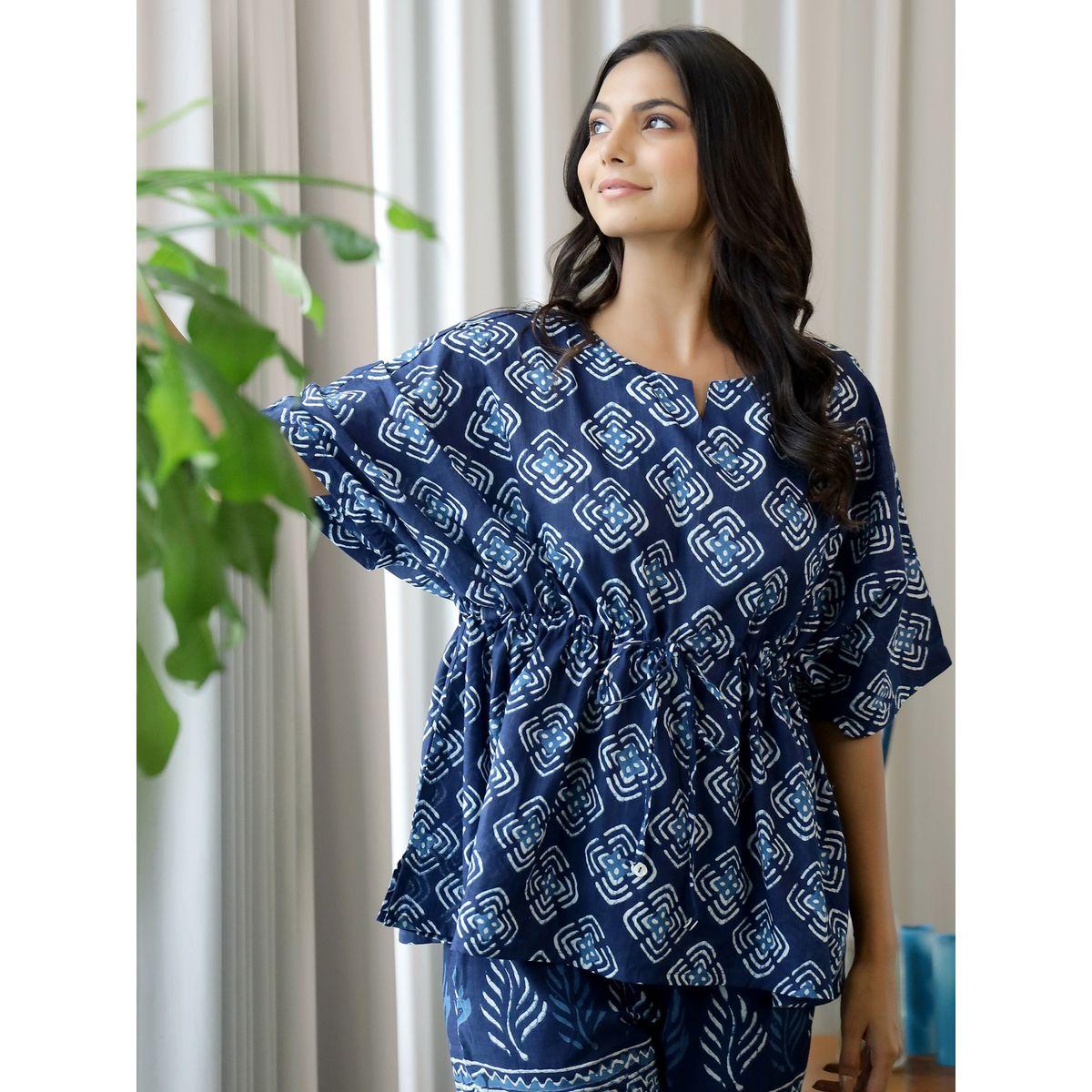 Sanskrutihomes X Styli Geo Print Kaftan & Pants Co-Ords-women-clothing-coordsets-image-9