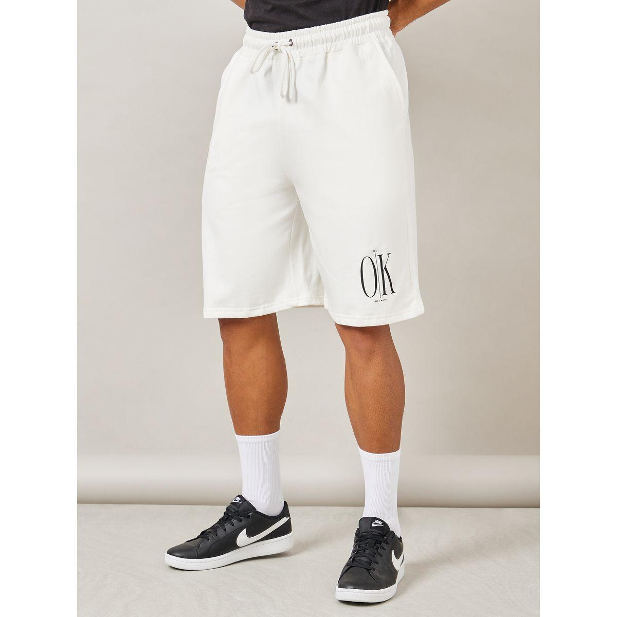 شورت فليس واسع بطبعة بليسمنت-men-clothing-bottoms-shorts-image-2