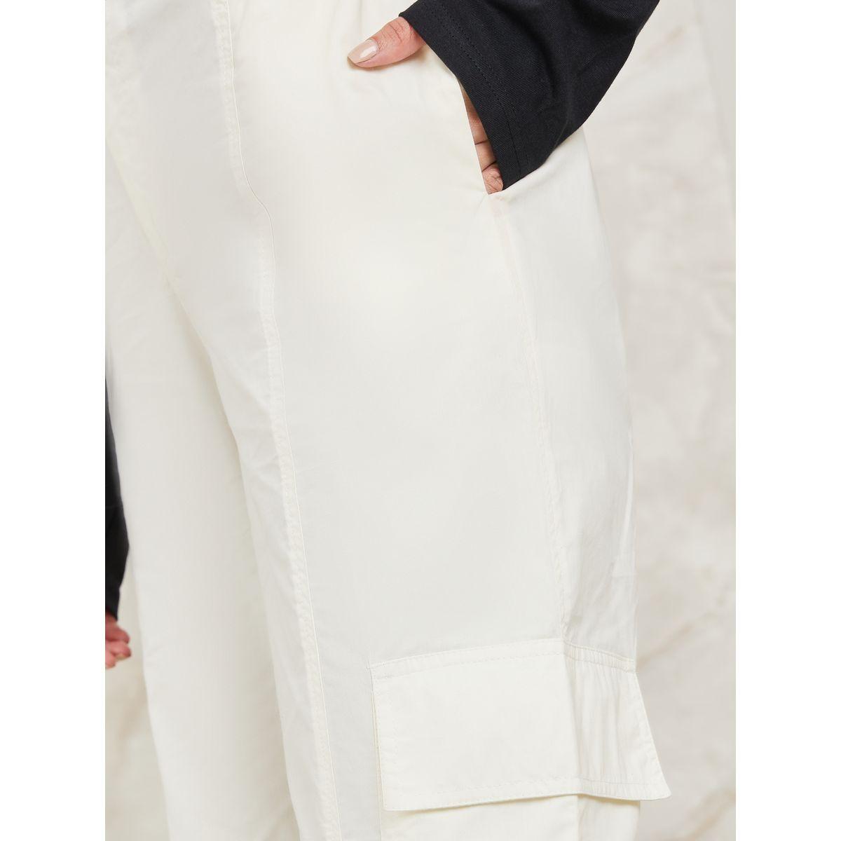 Styli Mid Rise Wide Leg Cargo Pants-women-clothing-bottoms-trousers-image-3