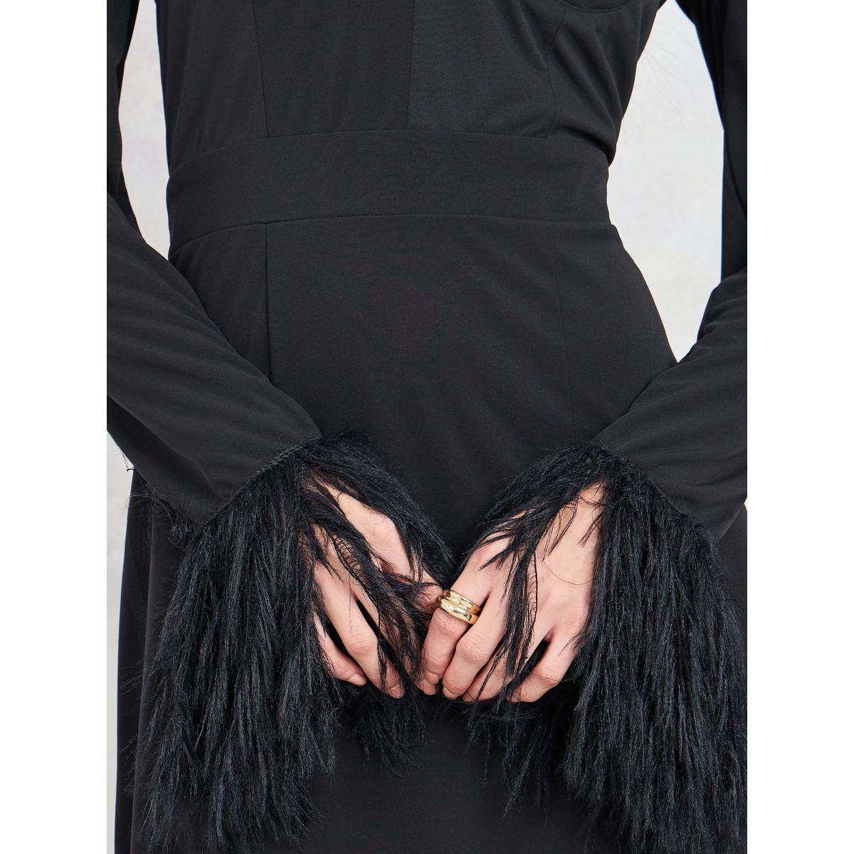 Styli Faux Feather Trim Sleeves Sweetheart Neck Sheath Midi Dress-women-clothing-dresses-image-3
