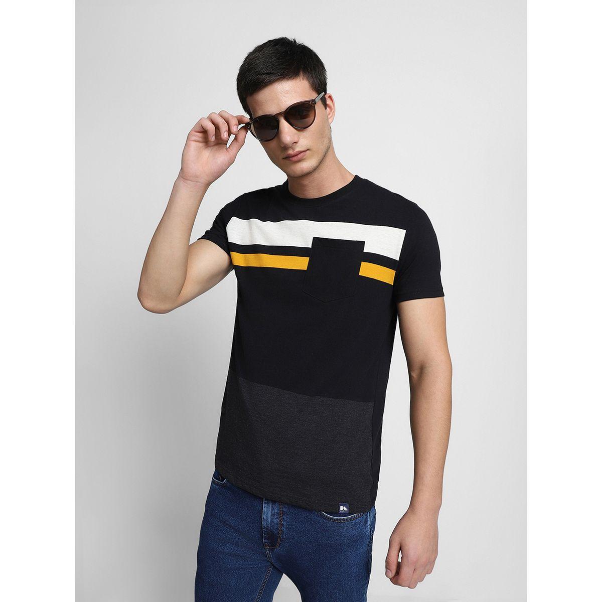 Dennis Lingo X Styli  Striped Panel Pocket Detail T-Shirt-men-clothing-tshirtsandpolos-tshirts-image-6