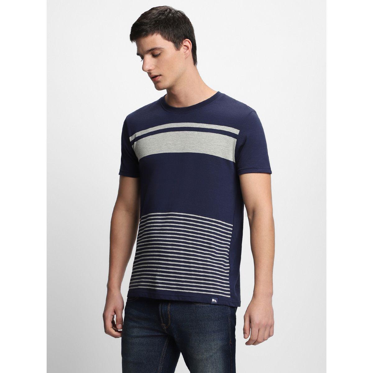 تيشيرت مخطط بياقة دائرية-men-clothing-tshirtsandpolos-tshirts-image-3