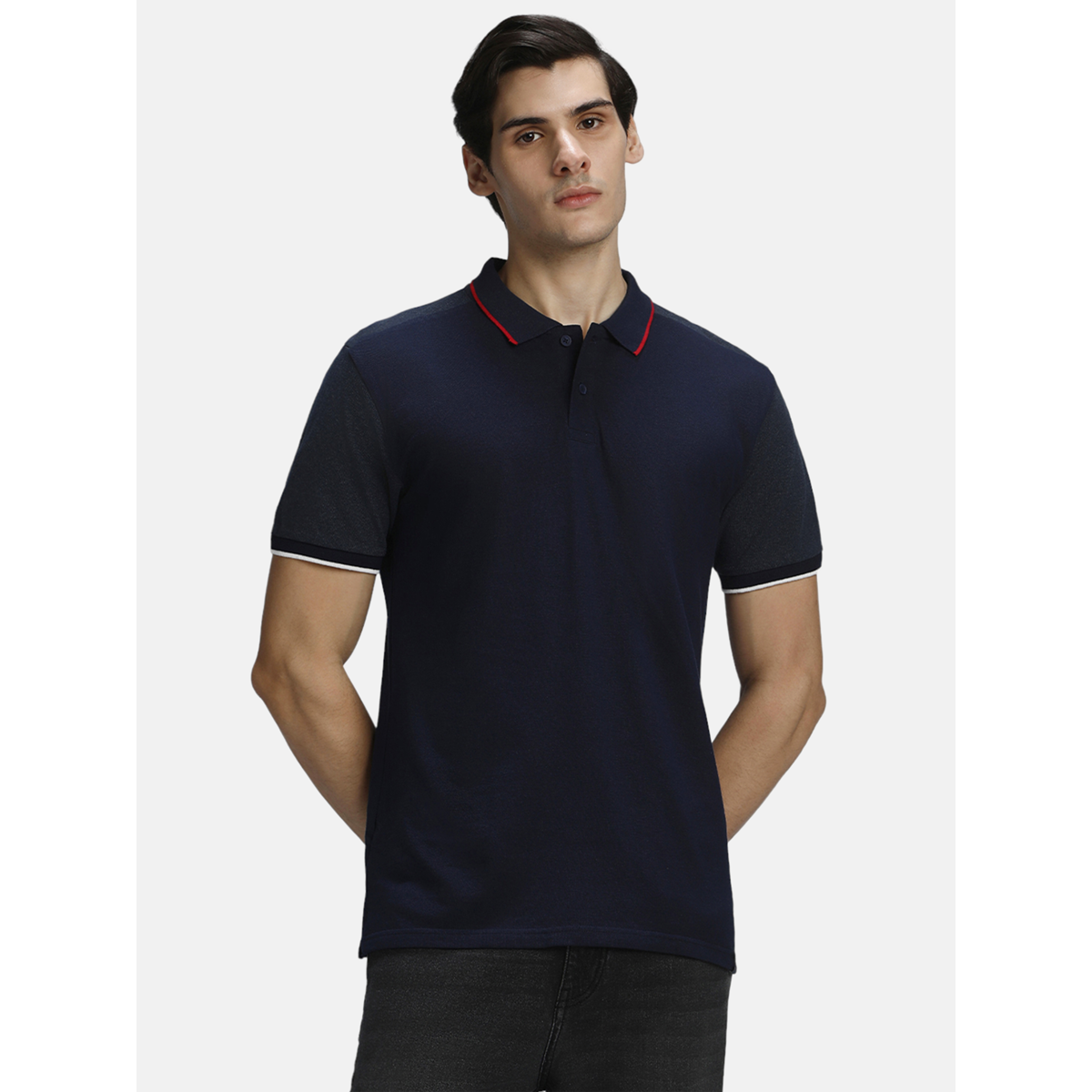 تيشيرت بولو بتداخلات محزوزة-men-clothing-tshirtsandpolos-polos-image-1