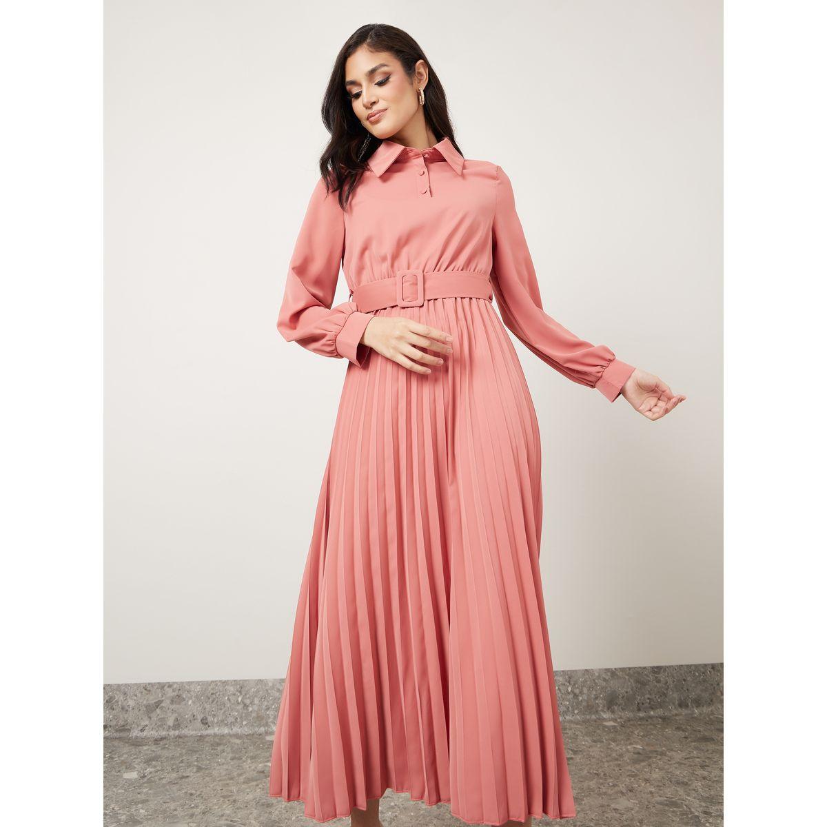 Styli Pleated Hem Belted A-Line Maxi Dress-women-clothing-dresses-image-2