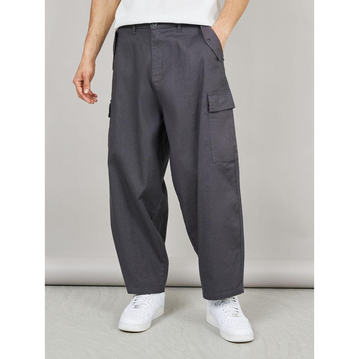Styli Cotton Slub Oversized Cargo Pants-men-clothing-bottoms-trousersandchinos-trousers-image-1