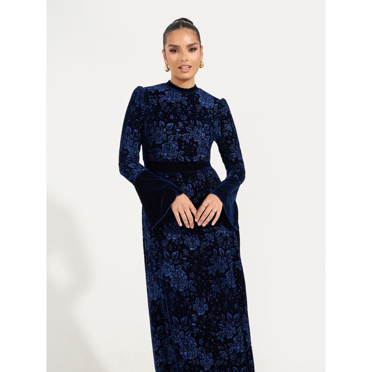 Shop Styli Jacquard Velvet Maxi Dress with Bell Sleeve Online