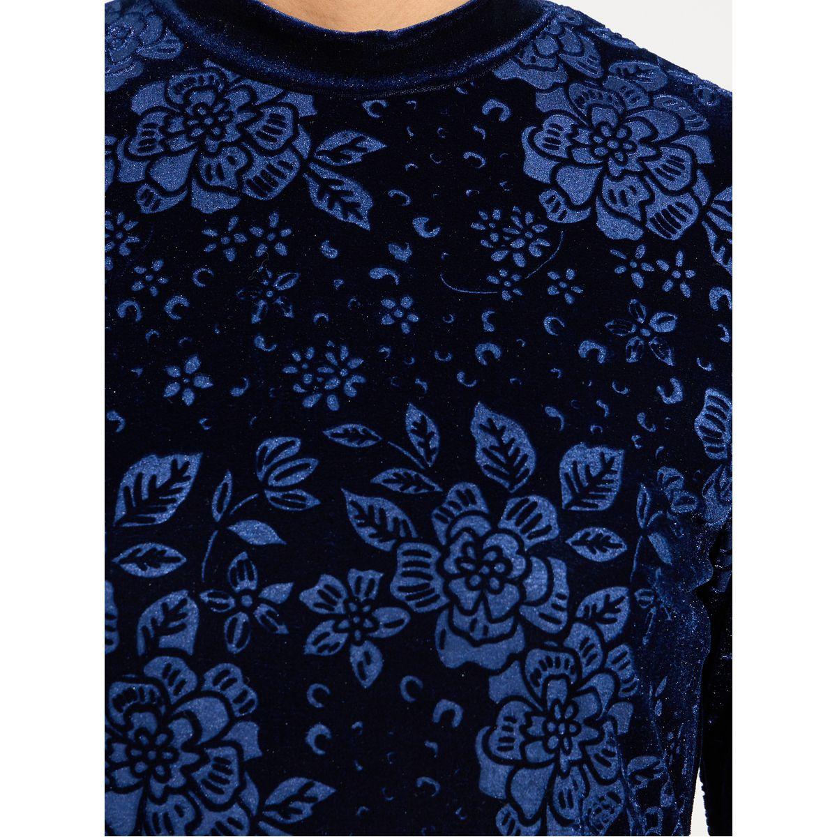 فستان طويل مخمل بتفاصيل جاكار مع أكمام جرس-women-clothing-dresses-image-3