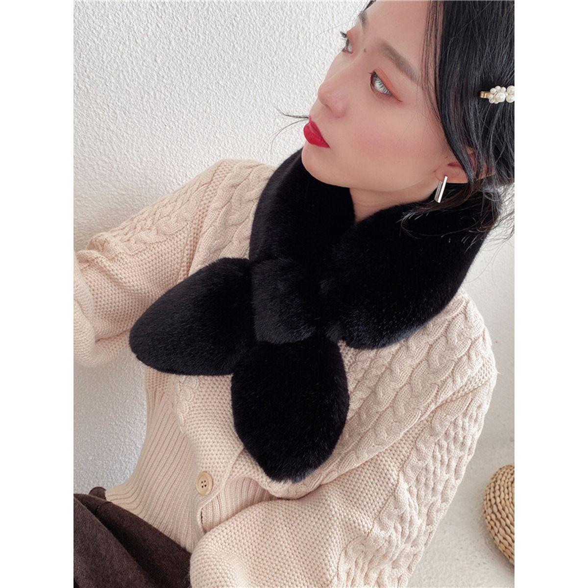 Styli Faux Fur Wide Neck Scarf-women-winterwear-scarves-image-2