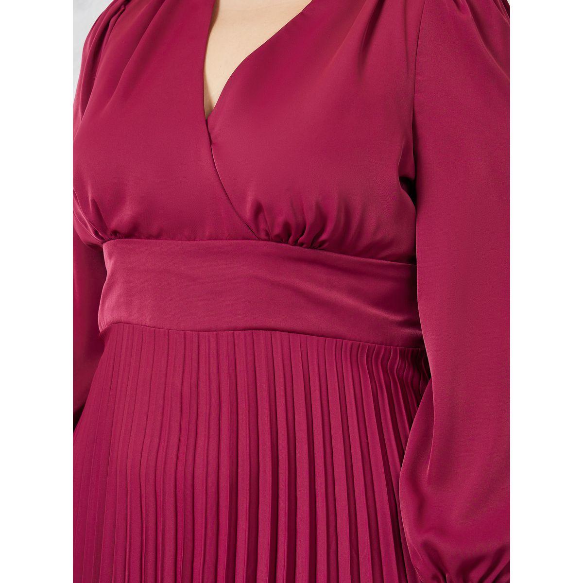 Styli Plus Pleated Hem A-Line Midi Dress-women-clothing-dresses-image-3