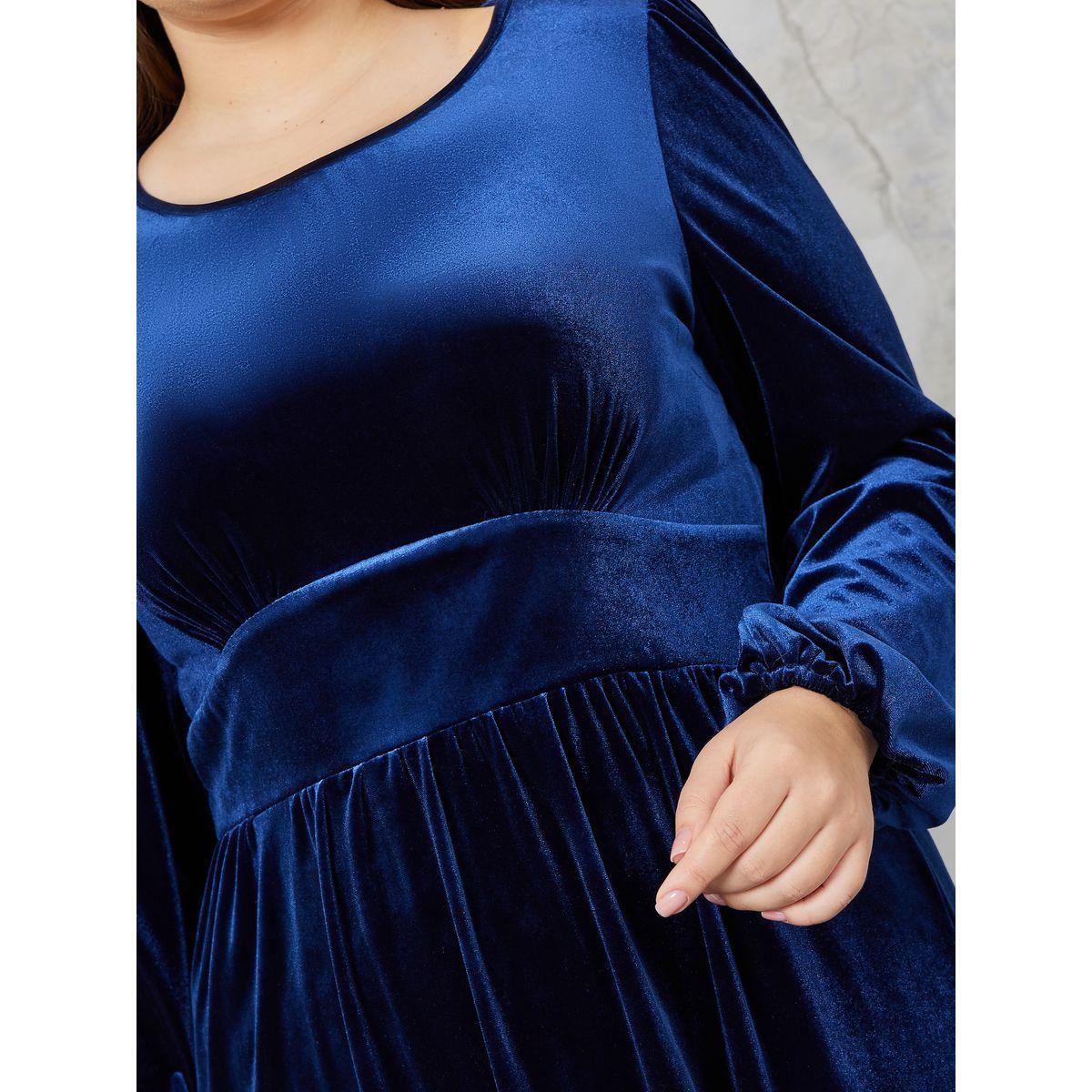 Styli Plus Lace Hem Insert Velvet A-Line Maxi Dress-women-clothing-dresses-image-3