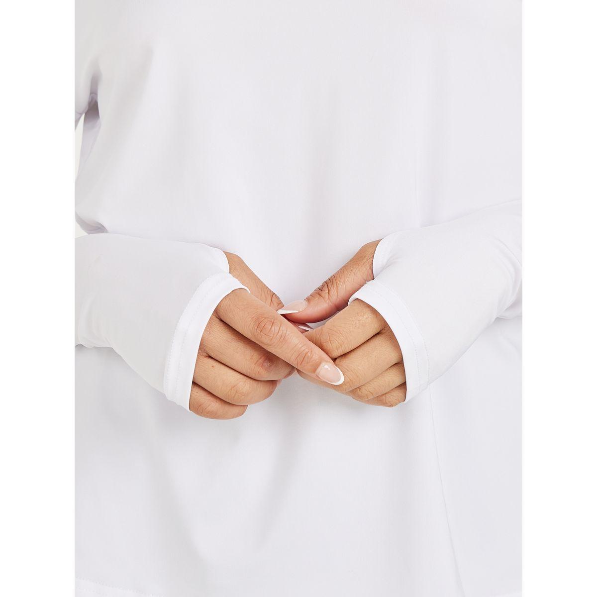 بلوزة بتفاصيل شبكية وحافة بشق-sports-women-clothing-tshirtsandvests-image-5