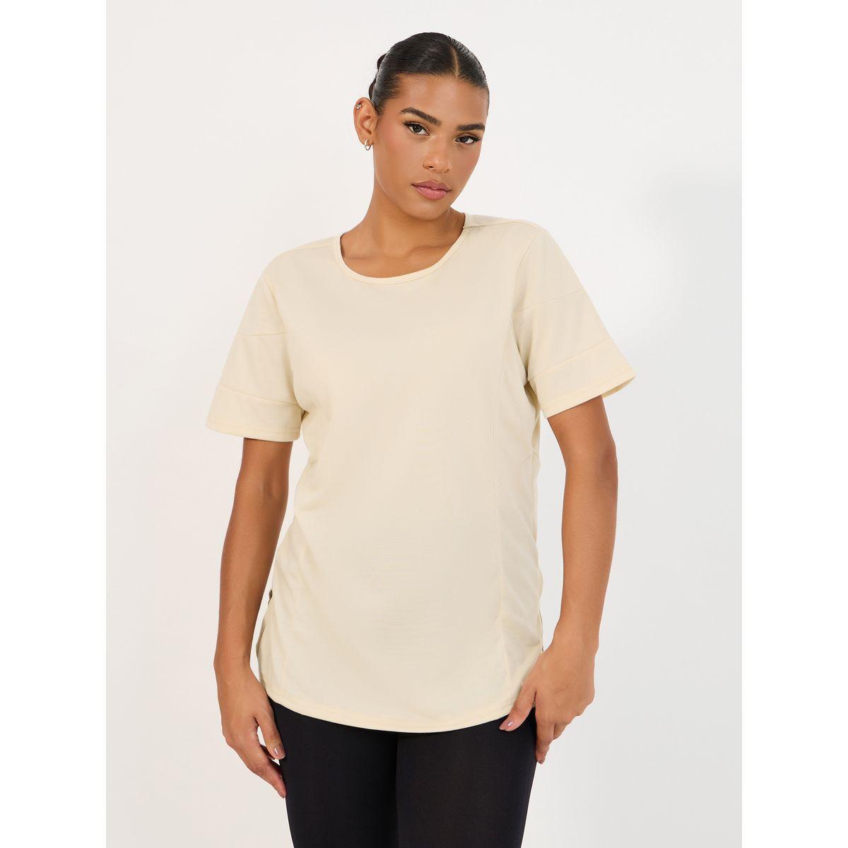بلوزة رياضية فضفاضة بتفاصيل شبكية-men-clothing-sportswearandactivewear-tshirtsandpolos-image-4