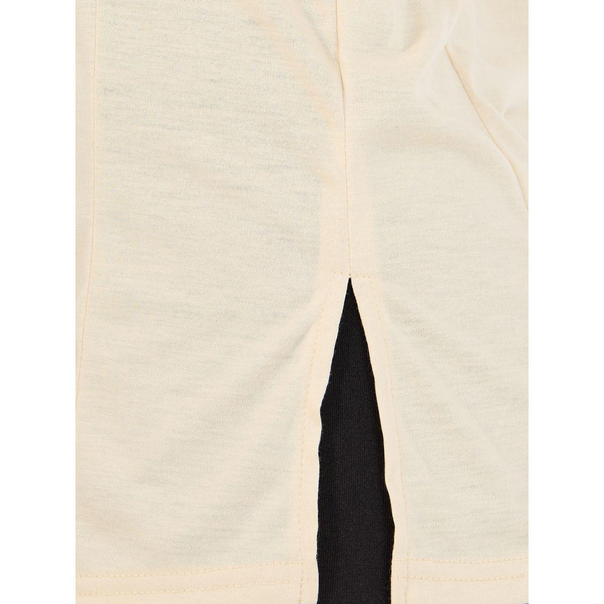 بلوزة رياضية فضفاضة بتفاصيل شبكية-men-clothing-sportswearandactivewear-tshirtsandpolos-image-2