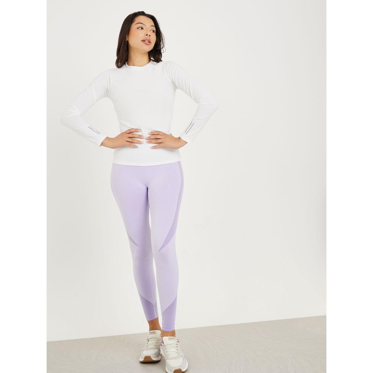 Styli Active Textured Back Detail Reflective Stripe Top-women-clothing-sportswearandactivewear-tshirtsandvests-image-2
