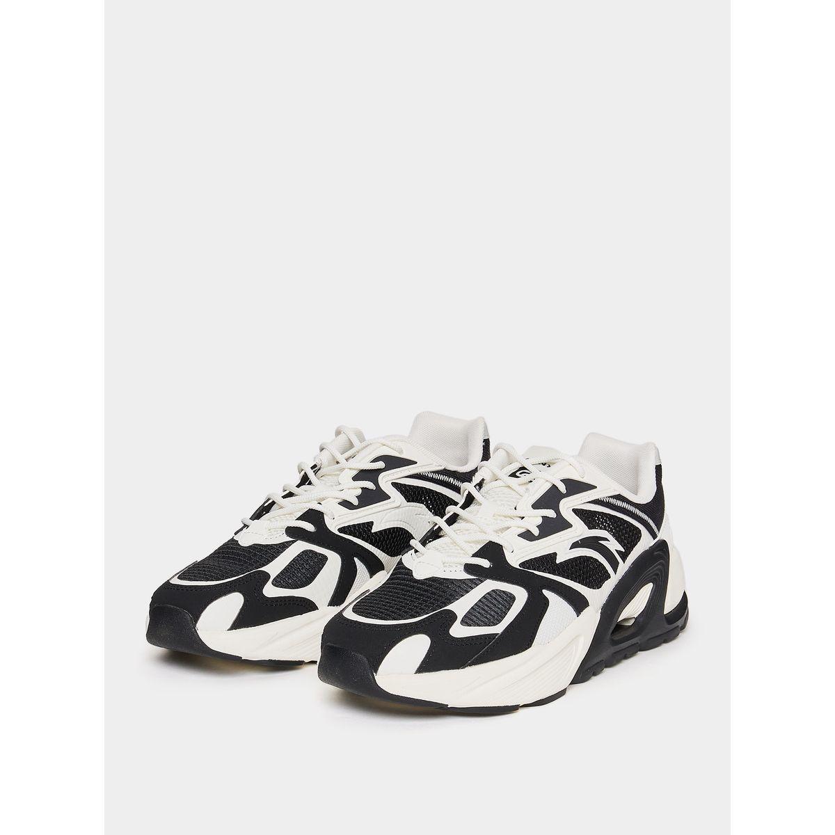 Colorblock Paneled Lace Up Sneakers-men-shoes-sneakers-image-2