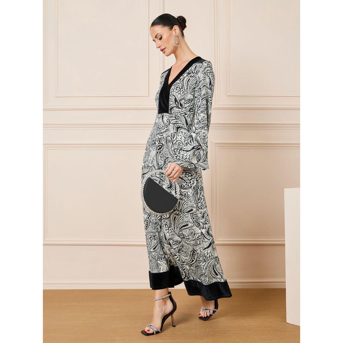 Styli Paisley Print V Neck A-Line Maxi Dress-women-clothing-dresses-image-2