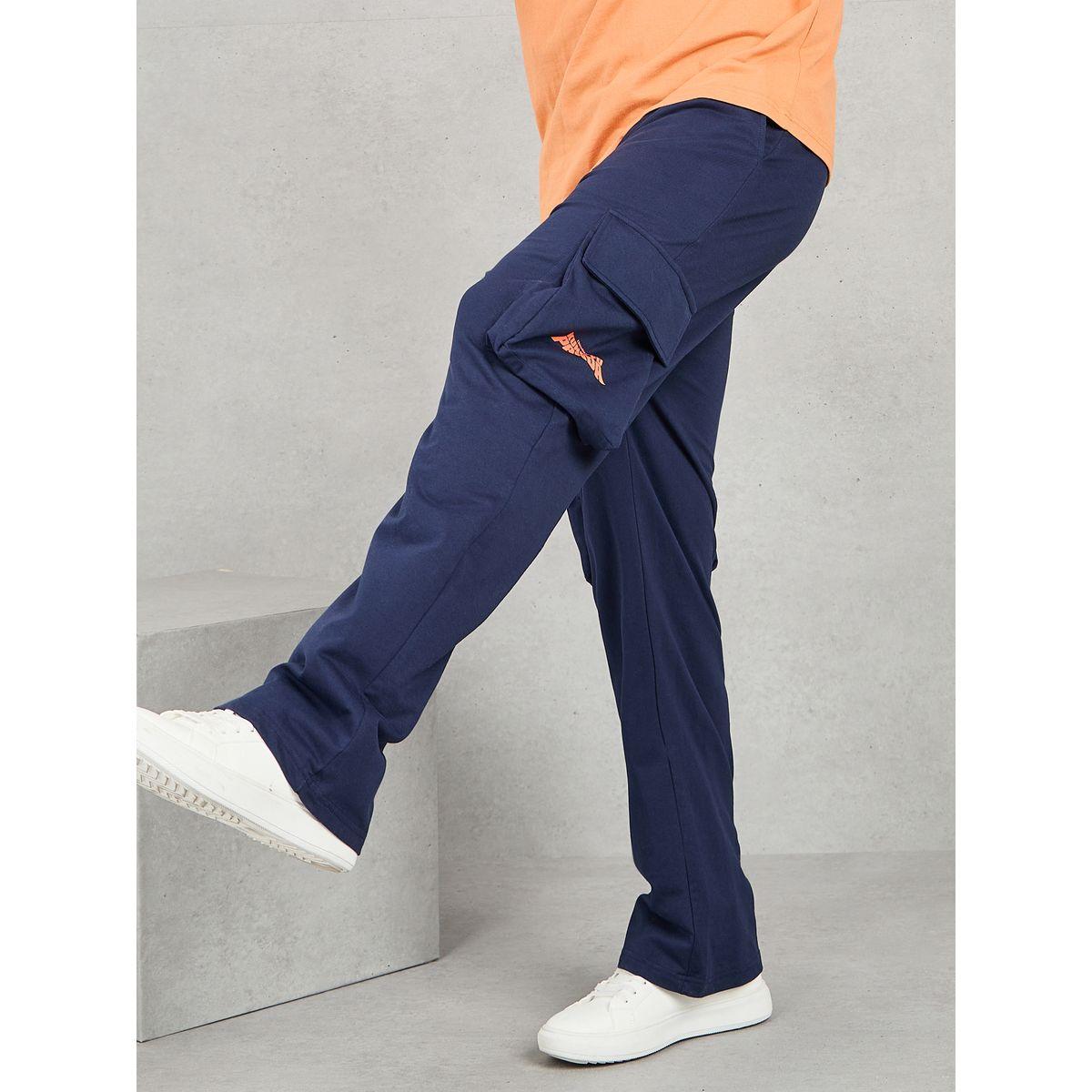 Styli Kung Fu Panda Print Oversized Cargo Joggers-men-clothing-bottoms-joggers-image-2