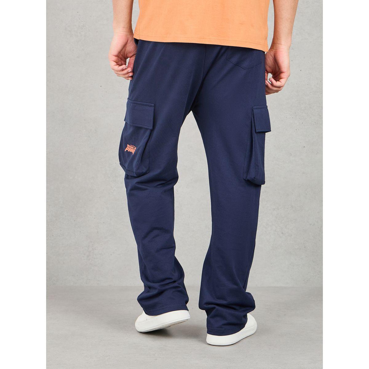 Styli Kung Fu Panda Print Oversized Cargo Joggers-men-clothing-bottoms-joggers-image-6