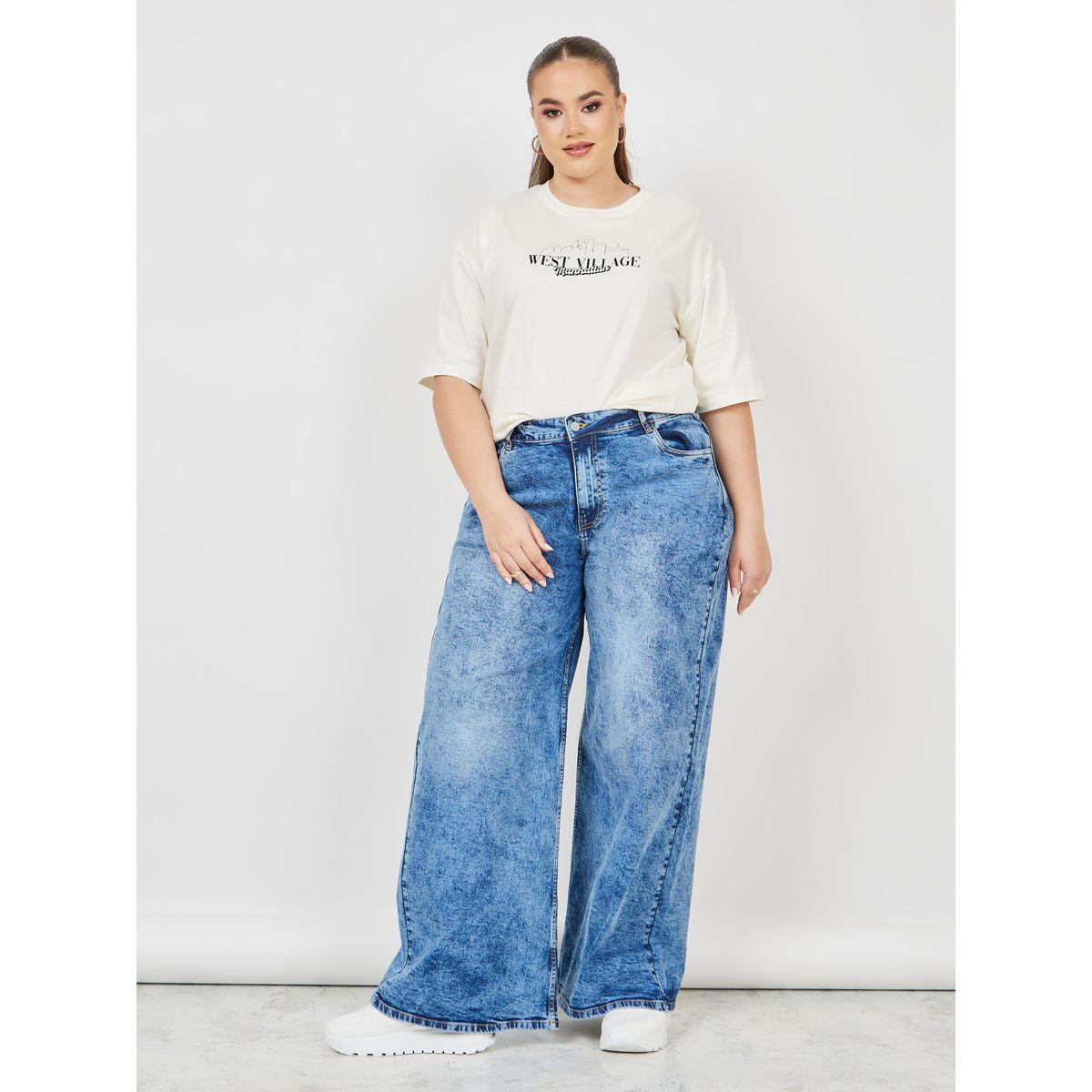 تيشيرت بمقاس كبير وطبعة كتابة-women-clothing-tshirts-image-2