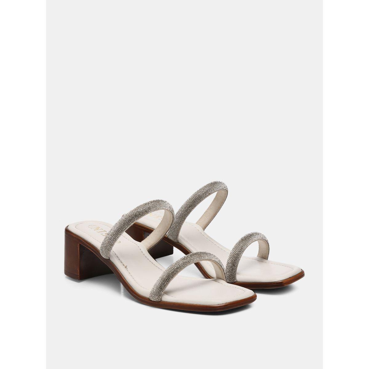 صندل كاجوال مرصع بحجر الراين جنِست × ستايلي-women-shoes-heels-image-2