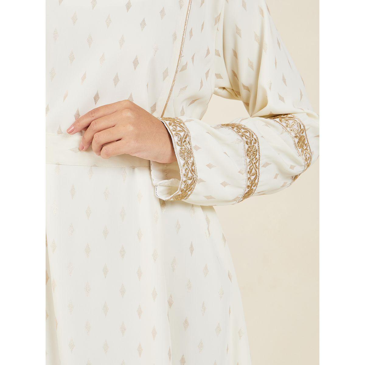 جلابية بتفاصيل مُطرّزة ورباط خصر-women-arabicclothing-jalabiyas-image-3