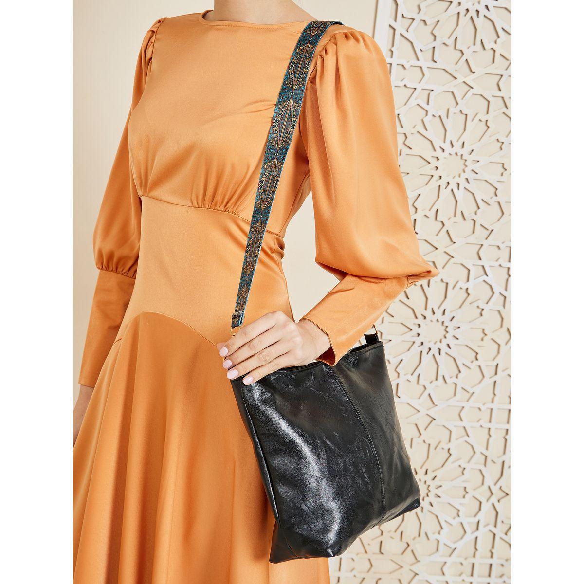 Styli Bohemian Print Strap Textured Tote Bag-women-bagsandwallets-handbags-image-3