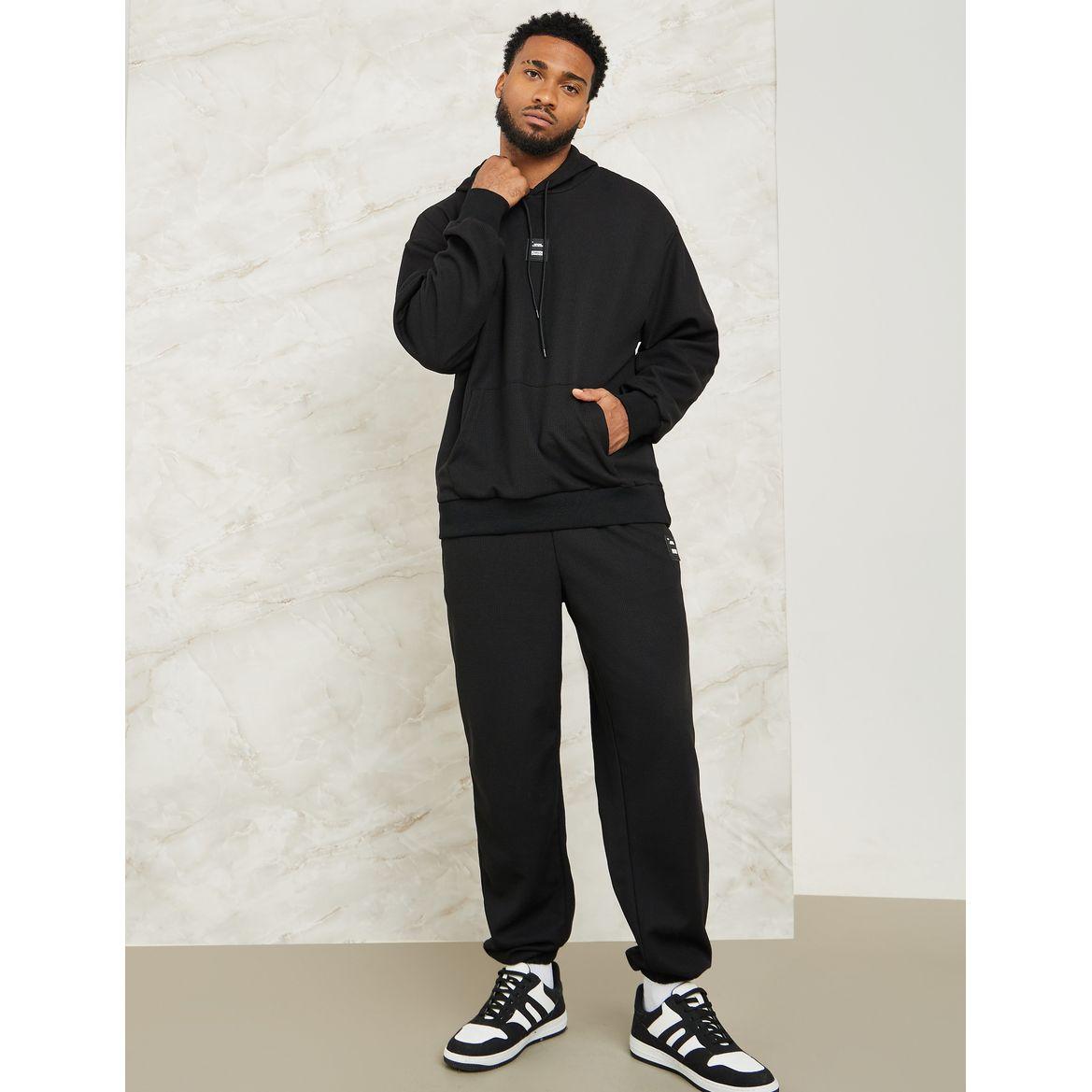 هودي بتفاصيل بارزة الملمس-men-winterwear-hoodiesandsweatshirts-image-2