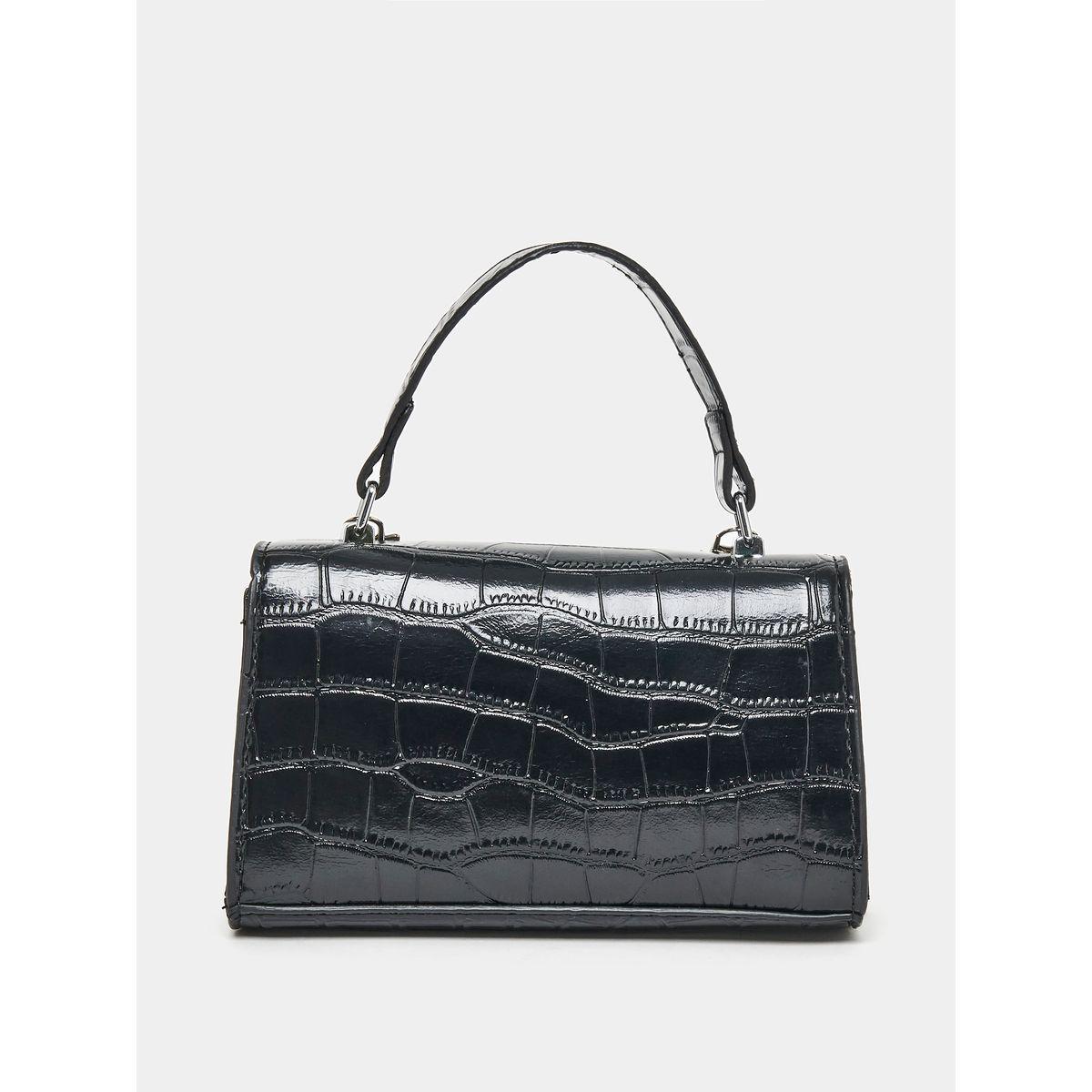 Styli Textured Heart Buckle Trim Chain Handbag-women-bagsandwallets-handbags-image-4